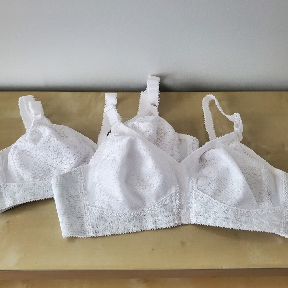 Pair of Womans Playtex Wireless Bras
